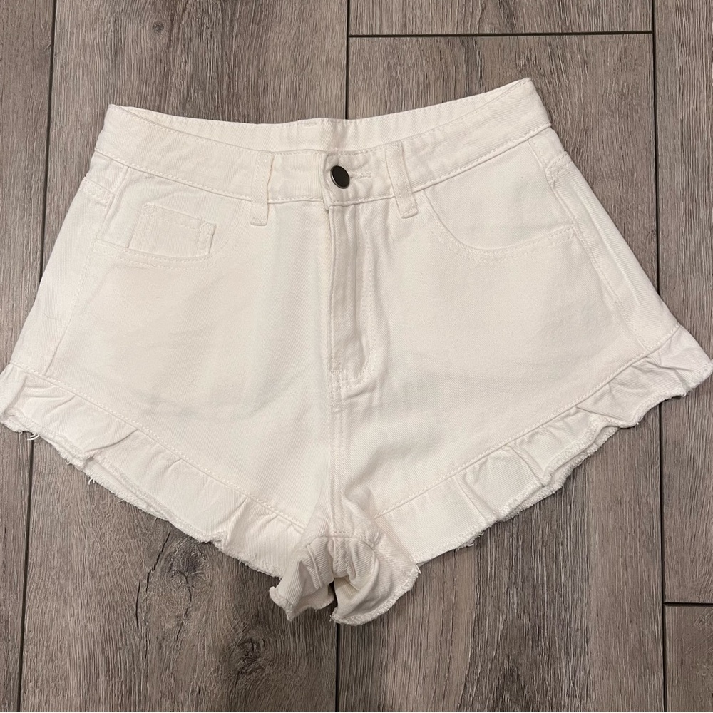 Boutique White Denim High Waisted Shorts